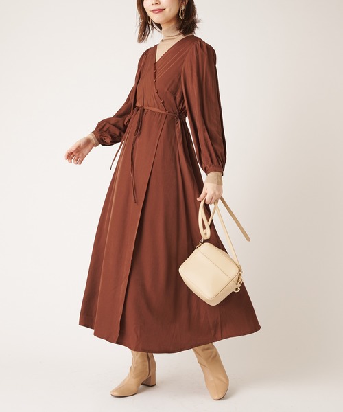 natural couture（ナチュラルクチュール）の「ナナメ多釦ワンピース（ワンピース・レディース・ブラウン/ピンク/ブルー/ミント・FREE）」の2枚目の写真