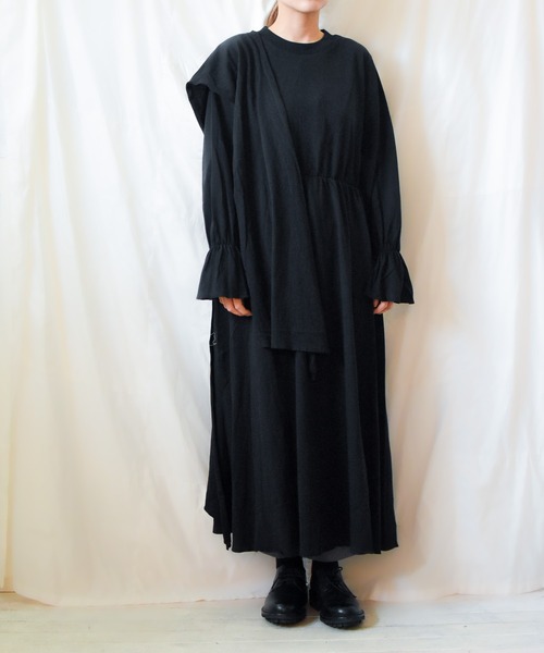 SUPERTHANKS(スーパーサンクス)の「/SUPERTHANKS/STOLE PULLOVER ONE PIECE(ワンピース・レディース・ホワイト/ブラック/ベージュ・ONE SIZE)」の8枚目の写真