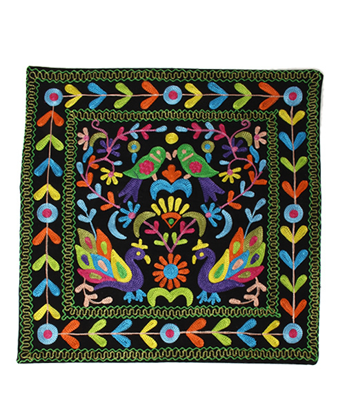 Amina（アミナ）の「【チャイハネ】カシミール刺繍　クッションカバー（クッション/クッションカバー・レディース・ブラック/ブルー/パープル/レッド/ホワイト/イエロー・FREE）」の8枚目の写真