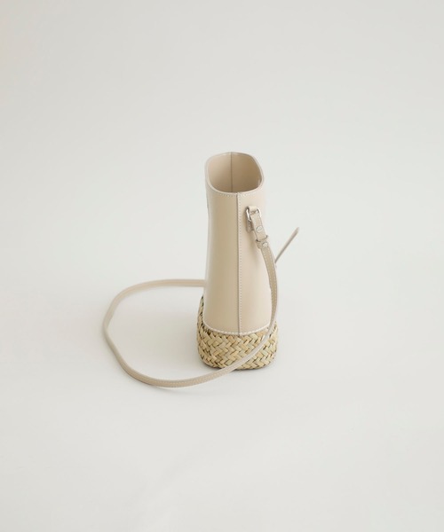 YAHKI(ヤーキ)の「【YAHKI(ヤーキ)】2WAYレザー切り替えショルダーバッグ/YH-385(ショルダーバッグ・レディース・ブラック/ブラウン/アイボリー・FREE)」の20枚目の写真