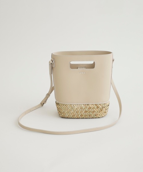 YAHKI(ヤーキ)の「【YAHKI(ヤーキ)】2WAYレザー切り替えショルダーバッグ/YH-385(ショルダーバッグ・レディース・ブラック/ブラウン/アイボリー・FREE)」の21枚目の写真