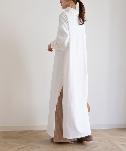 HER CLOSET(ハークローゼット)の「【HERCLOSET】スタンドカラーヘビーウェイトロングワンピース(ワンピース・レディース・ブラック/オフホワイト/ブルー/グレイッシュベージュ・M)」の16枚目の写真