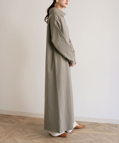 HER CLOSET(ハークローゼット)の「【HERCLOSET】スタンドカラーヘビーウェイトロングワンピース(ワンピース・レディース・ブラック/オフホワイト/ブルー/グレイッシュベージュ・M)」の12枚目の写真