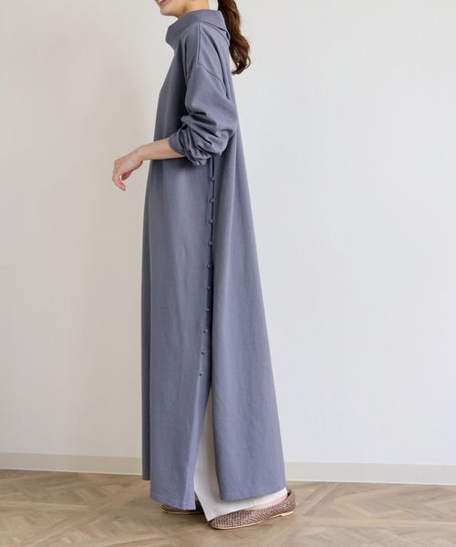 HER CLOSET(ハークローゼット)の「【HERCLOSET】スタンドカラーヘビーウェイトロングワンピース(ワンピース・レディース・ブラック/オフホワイト/ブルー/グレイッシュベージュ・M)」の15枚目の写真