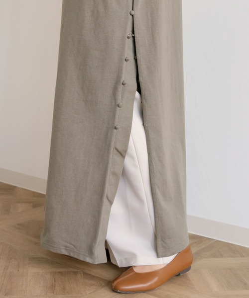 HER CLOSET(ハークローゼット)の「【HERCLOSET】スタンドカラーヘビーウェイトロングワンピース(ワンピース・レディース・ブラック/オフホワイト/ブルー/グレイッシュベージュ・M)」の13枚目の写真