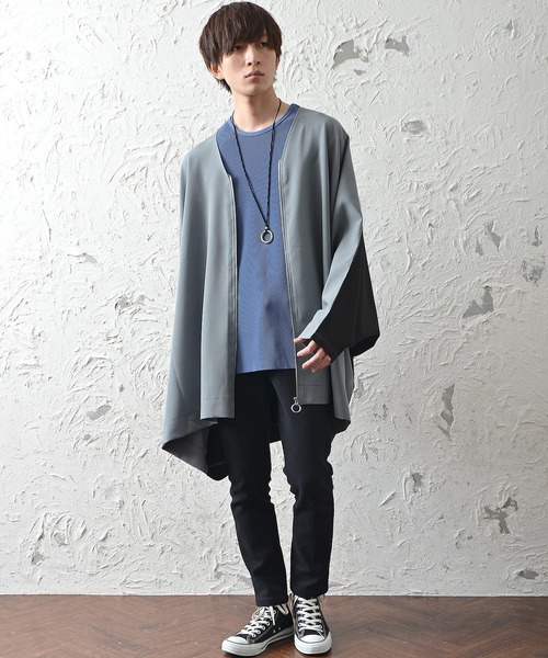 MinoriTY(マイノリティ)の「【MinoriTY】TR素材ジップデザインオーバーサイズポンチョカーデ メンズ(その他トップス・メンズ・グレー/ブルー/ベージュ・M/L)」の4枚目の写真