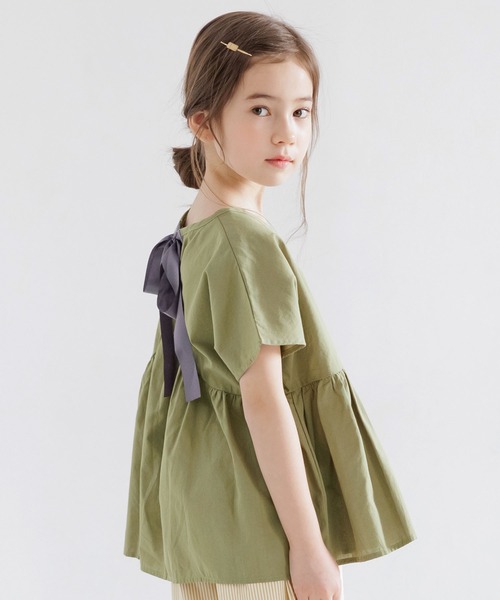 Bee des Bee（ビーデスビー）の「バックリボンフレアトップス（シャツ/ブラウス・キッズ・ライトブルー/ネイビー/ラベンダー/ローズ/ベージュ/ライトグレー/ブラック/ピンクベージュ/イエロー/ミント/カーキ/ホワイト/ライトイエロー/アイボリー/ライラック/ブラック系/チェリーピンク/アイボリー系2/アイボリー系1/ブルー系その他/ベージュ系その他/アイボリー系3/ブラック系その他/ホワイト系その他/パープル系その他・110cm/120cm/130cm/140cm/150cm/100cm）」の14枚目の写真