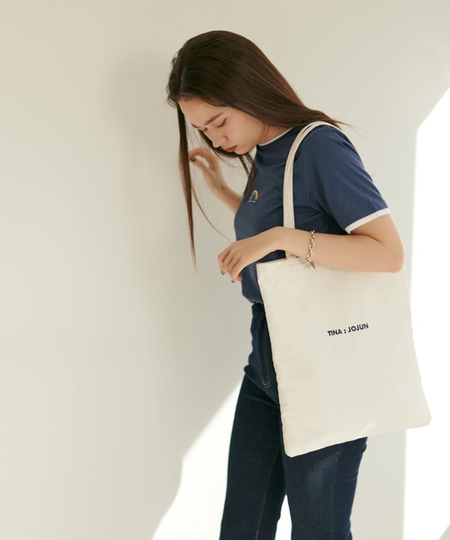 TINA：JOJUN（ティーナジョジュン）の「キャンバスロゴトート TINA：JOJUN（トートバッグ・レディース・ホワイト/ベージュ/ブルー/ピンク/グリーン/オレンジ・F）」の8枚目の写真