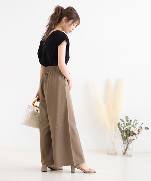 Newlyme(ニューリーミー)の「リネンリラックスパンツ(その他パンツ・レディース・オートミール/ライトグリーン/ブルー/パープル/モカ・MEDIUM)」の9枚目の写真