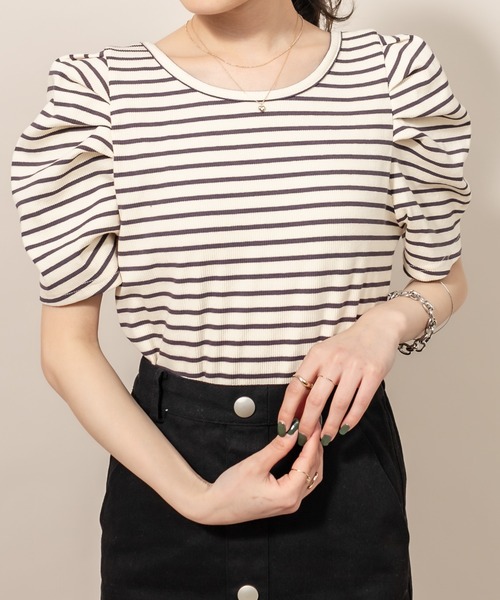 mline（エムライン）の「[mline] WEB限定 パワショルカットソー（Tシャツ/カットソー・レディース・ブラック/ベージュ/ブラウン/イエロー/オレンジ/ブラック系その他・FREE）」の3枚目の写真