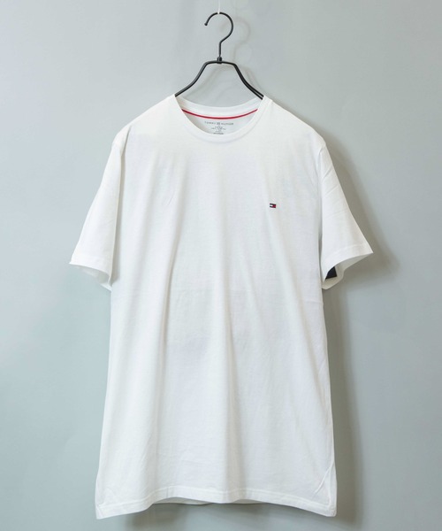 TOMMY(トミー)の「TOMMY-CREW NECK CORE FLAG-SSTEE/トミー ヒルフィガー 半袖 Tシャツ(Tシャツ/カットソー・メンズ・ホワイト/ブラック・M/L/XL)」の2枚目の写真