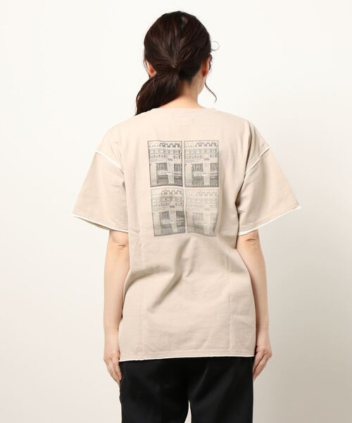 FREE'S MART（フリーズマート）の「配色カットオフフォトプリントＴシャツ（Tシャツ/カットソー・レディース・ホワイト/ブラック/ベージュ・FREE）」の4枚目の写真