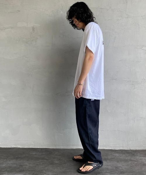 bend(s)（ベンズ）の「[BENDS×JEANS FACTORY/ベンズ×ジーンズファクトリー] 別注 グラフィックプリントTシャツ PL（Tシャツ/カットソー・レディース・ホワイト/チャコールグレー・M/L）」の9枚目の写真
