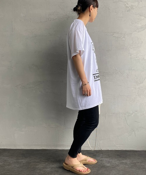 bend(s)（ベンズ）の「[BENDS×JEANS FACTORY/ベンズ×ジーンズファクトリー] 別注 グラフィックプリントTシャツ PL（Tシャツ/カットソー・レディース・ホワイト/チャコールグレー・M/L）」の14枚目の写真