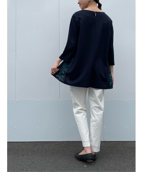 BEARDSLEY（ビアズリー）の「花ジャガードカットソー（Tシャツ/カットソー・レディース・ネイビー/グレー・FREE）」の9枚目の写真