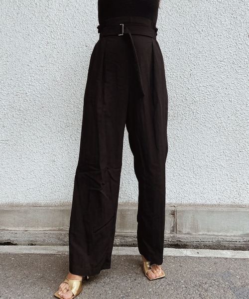 esutoreja(エストレジャ)の「ハイウエストベルトデザインパンツ(その他パンツ・レディース・ブルー/ブラック/ベージュ・FREE)」の3枚目の写真