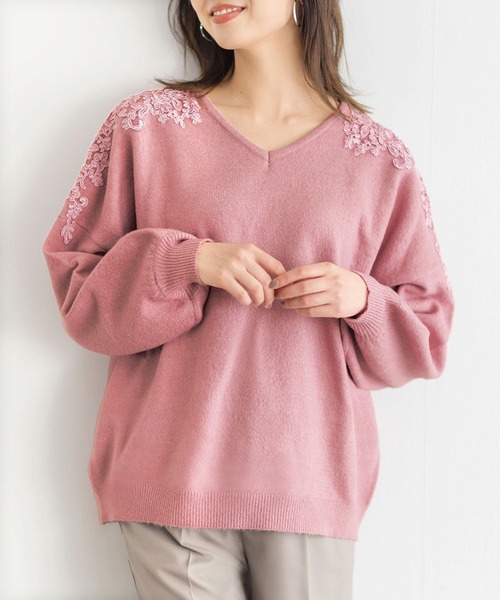 GeeRA（ジーラ）の「レース使いニットトップス（Tシャツ/カットソー・レディース・ピンク/ブラック/グレー・X-LARGE/XX-LARGE/MEDIUM/LARGE）」の3枚目の写真