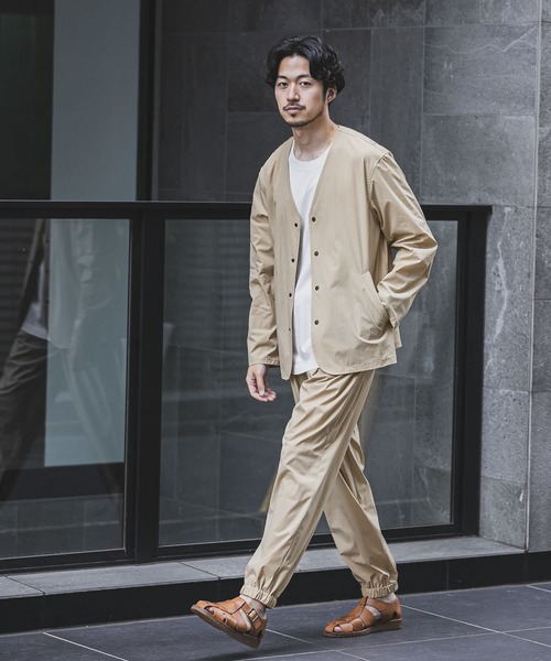 URBAN RESEARCH（アーバンリサーチ）の「タスランナイロンリラックスジョガーパンツ（その他パンツ・メンズ・ベージュ/グレー系その他/ブルー系その他・MEDIUM/LARGE）」の16枚目の写真