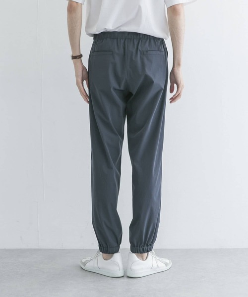 URBAN RESEARCH（アーバンリサーチ）の「タスランナイロンリラックスジョガーパンツ（その他パンツ・メンズ・ベージュ/グレー系その他/ブルー系その他・MEDIUM/LARGE）」の11枚目の写真