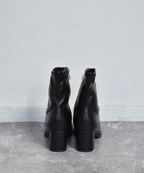 RETRO GIRL（レトロガール）の「ストレッチショートブーツ（ブーツ・レディース・ブラック/ベージュ/オフホワイト/ダークブラウン・M/L）」の15枚目の写真