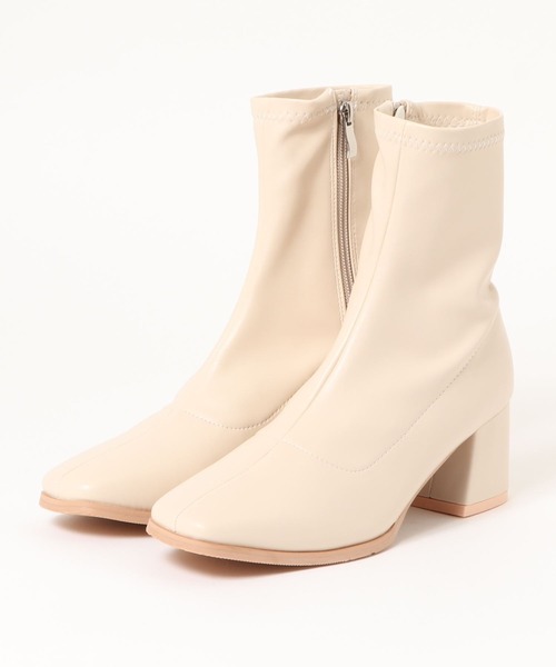 RETRO GIRL（レトロガール）の「ストレッチショートブーツ（ブーツ・レディース・ブラック/ベージュ/オフホワイト/ダークブラウン・M/L）」の19枚目の写真