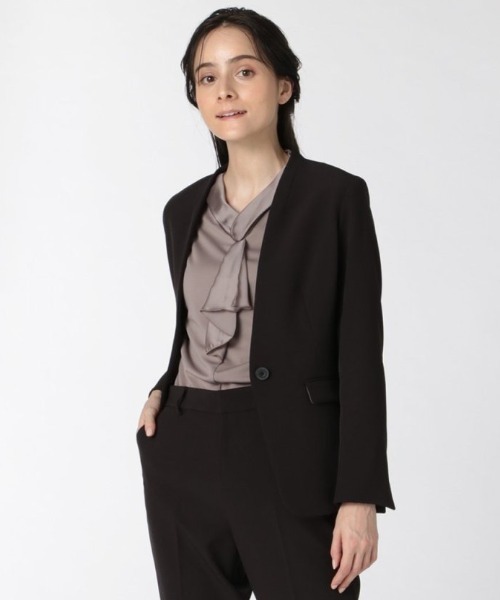 m.f.editorial(エムエフエディトリアル)の「エムエフエディトリアルレディース/m.f.editorial:Women ダブルクロス セットアップ カラーレスジャケット(セットアップパンツ・スカートございます)(スーツジャケット・レディース・ブラック・MEDIUM/S)」の1枚目の写真