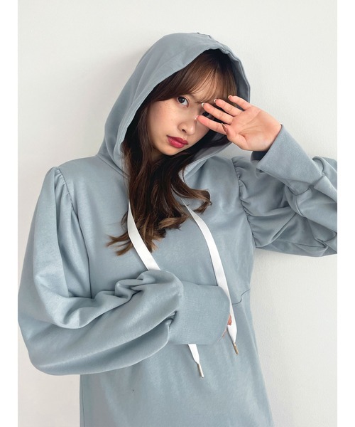 Honey Salon（ハニーサロン）の「fallin刺繍ミニ裏毛フーディワンピース（ワンピース・レディース・ホワイト/ブラック/ブルー・FREE）」の21枚目の写真