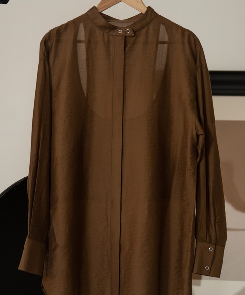 Amiur(エミレ)の「back open design shirt(シャツ/ブラウス・レディース・ブラック/ブラウン/オリーブ・FREE)」の17枚目の写真