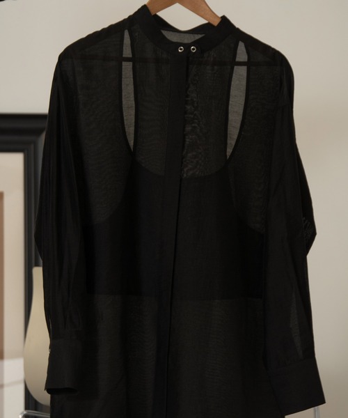 Amiur(エミレ)の「back open design shirt(シャツ/ブラウス・レディース・ブラック/ブラウン/オリーブ・FREE)」の16枚目の写真