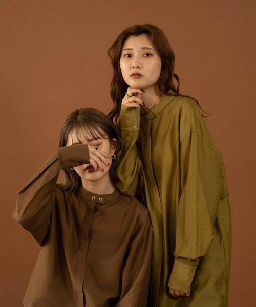 Amiur(エミレ)の「back open design shirt(シャツ/ブラウス・レディース・ブラック/ブラウン/オリーブ・FREE)」の8枚目の写真