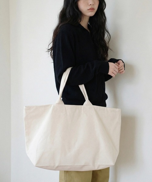 United Athle(ユナイテッドアスレ)の「【United Athle】ヘヴィー キャンバス ジップトートバッグ 1515(トートバッグ・レディース・オリーブ/ナチュラル/ブラック/ネイビー・FREE)」の6枚目の写真