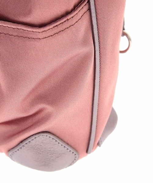 MK MICHEL KLEIN(エムケーミッシェルクラン)の「【撥水】バックルデザインショルダーバッグ(ショルダーバッグ・レディース・ピンク/チャコールグレー/ライトグレー・00)」の9枚目の写真