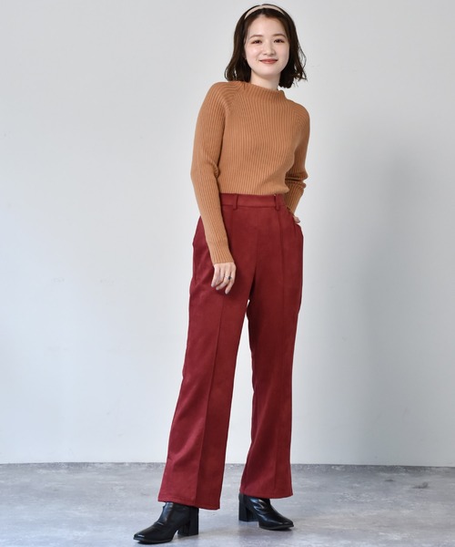 RETRO GIRL(レトロガール)の「スエードセミフレアパンツ(スラックス・レディース・ブラック/ブラウン/レッド/グリーン/アイボリー・FREE)」の10枚目の写真