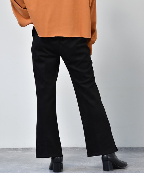 RETRO GIRL(レトロガール)の「スエードセミフレアパンツ(スラックス・レディース・ブラック/ブラウン/レッド/グリーン/アイボリー・FREE)」の19枚目の写真