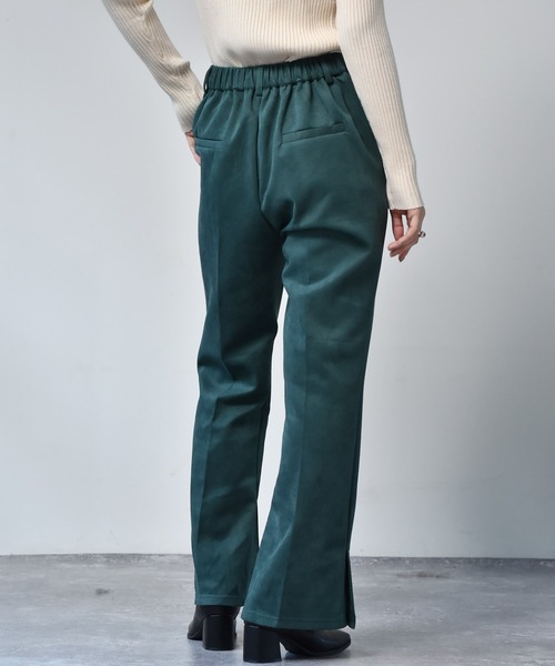 RETRO GIRL(レトロガール)の「スエードセミフレアパンツ(スラックス・レディース・ブラック/ブラウン/レッド/グリーン/アイボリー・FREE)」の11枚目の写真