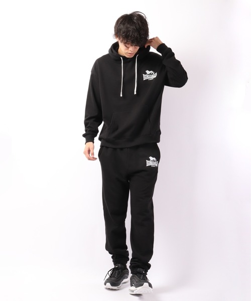 LONSDALE(ロンズデール)の「LONSDALE 裏毛オーバーサイズ スウェット パーカー(パーカー・メンズ・ブラック/ホワイト・LL/M/L)」の12枚目の写真