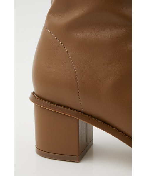 SLY（スライ）の「STRETCH FIT SHORT BOOTS ストレッチフィットショート ブーツ（ブーツ・レディース・ブラウン/ライトブルー/ブラック・LARGE/MEDIUM/SMALL）」の14枚目の写真