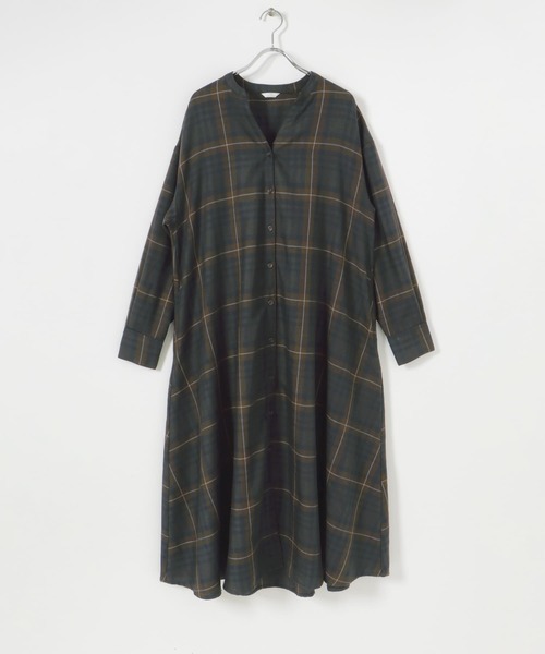 ITEMS URBANRESEARCH(アイテムズ アーバンリサーチ)の「チェックシャツワンピース(シャツワンピース・レディース・ブラウン/チャコールグレー・FREE)」の22枚目の写真
