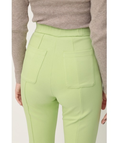 SLY(スライ)の「RELAX FLARE PT リラックス フレア パンツ(スラックス・レディース・ブラック/ライトグリーン/アイボリー・1/2)」の12枚目の写真