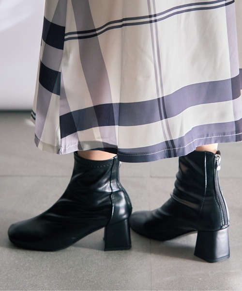 SETUP7（セットアップセブン）の「【SETUP7】スクエアトゥショートブーツ KNF（ブーツ・レディース・ブラック/ベージュ/アイボリー・38/36/37）」の19枚目の写真