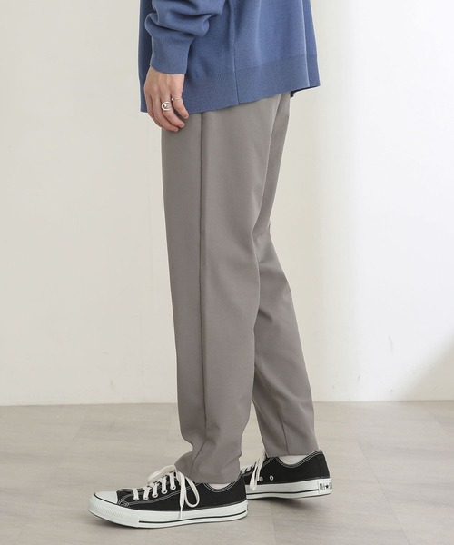 SENSE OF PLACE by URBAN RESEARCH（センスオブプレイスバイアーバンリサーチ）の「『セットアップ対応』テーパードスラックス（スラックス・メンズ・グレー/ライトベージュ・SMALL/MEDIUM/LARGE）」の12枚目の写真