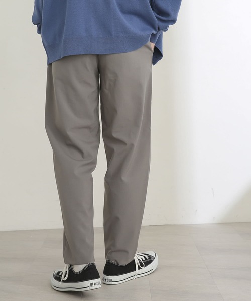 SENSE OF PLACE by URBAN RESEARCH（センスオブプレイスバイアーバンリサーチ）の「『セットアップ対応』テーパードスラックス（スラックス・メンズ・グレー/ライトベージュ・SMALL/MEDIUM/LARGE）」の13枚目の写真
