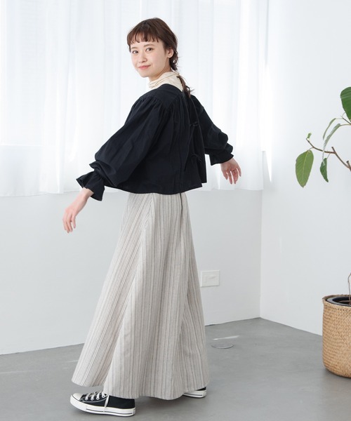 Crisp(クリスプ)の「ギャザーショートブラウス(シャツ/ブラウス・レディース・ホワイト/ブラック・FREE)」の15枚目の写真