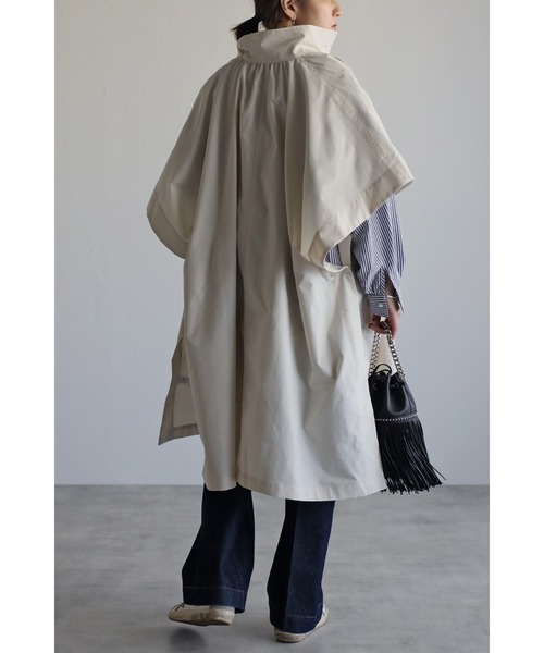 Bonjour Sagan（ボンジュールサガン）の「ケープポンチョコート（ポンチョ・レディース・キナリ/ブラック/ベージュ・FREE）」の13枚目の写真