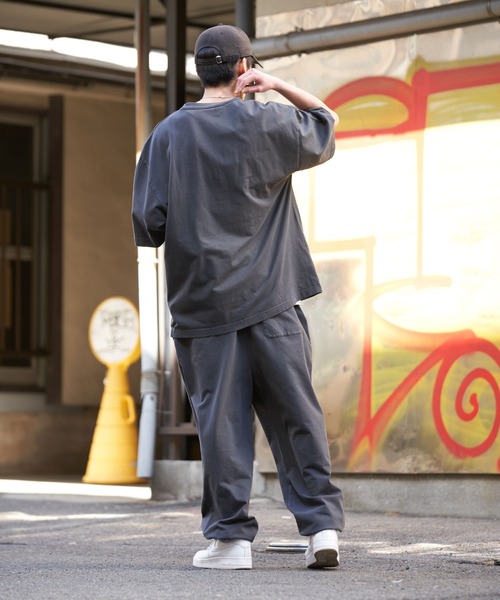 WEGO（ウィゴー）の「■■■WEGO/ワンポイントピグメントBIGT(S)■■■（Tシャツ/カットソー・メンズ・ベージュ/ブルー/スミクロ/ワイン・MEDIUM/LARGE/X-LARGE）」の6枚目の写真