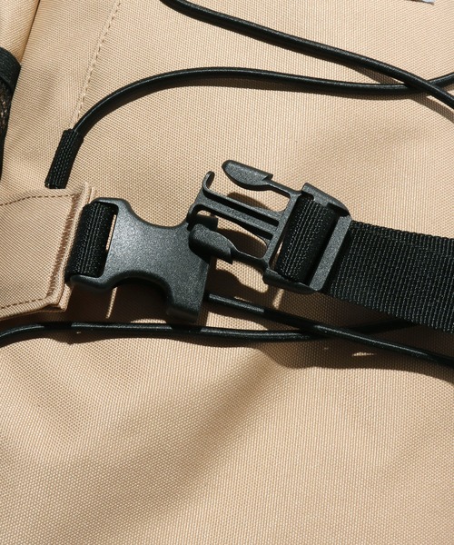 Carhartt WIP（カーハートダブリューアイピー）の「Carhartt WIP/カーハートダブリューアイピー Kickflip Backpack リュック A4 スケーター（バックパック/リュック・メンズ・ブラック/ライトブラウン/グリーン/ダークネイビー/ワインレッド/カモフラージュ/グリーン系その他/パープル/ベージュ系その他/ブラウン/ダークグリーン/ベージュ系その他2/ダークブラウン/ブルー・ONE SIZE）」の20枚目の写真