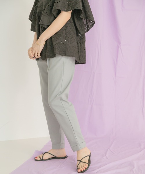 ITEMS URBANRESEARCH（アイテムズ アーバンリサーチ）の「リネン混イージーパンツ（その他パンツ・レディース・ブラック/ライトベージュ/モカ/ブルー・FREE）」の15枚目の写真