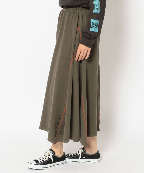 AVIREX（アヴィレックス）の「FADE WASH SKIRT/ フェイドウォッシュスカート（スカート・レディース・オフホワイト/オリーブ・FREE）」の4枚目の写真