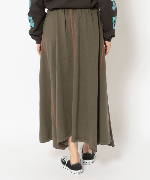 AVIREX（アヴィレックス）の「FADE WASH SKIRT/ フェイドウォッシュスカート（スカート・レディース・オフホワイト/オリーブ・FREE）」の3枚目の写真