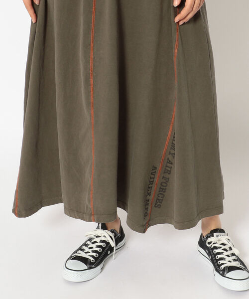 AVIREX（アヴィレックス）の「FADE WASH SKIRT/ フェイドウォッシュスカート（スカート・レディース・オフホワイト/オリーブ・FREE）」の8枚目の写真